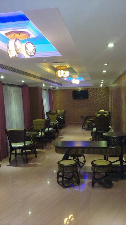 Hotel Sea Palace Kollam Ngoại thất bức ảnh